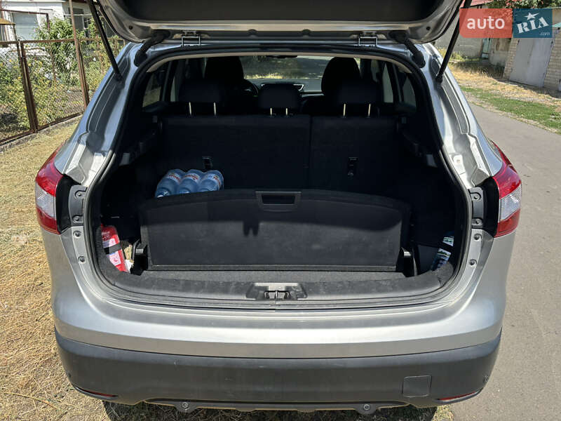 Внедорожник / Кроссовер Nissan Qashqai 2014 в Подольске
