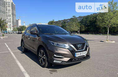 Позашляховик / Кросовер Nissan Qashqai 2017 в Києві