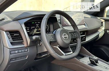 Внедорожник / Кроссовер Nissan Qashqai 2024 в 