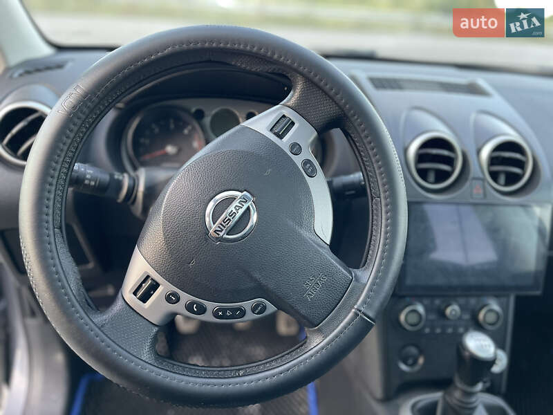 Внедорожник / Кроссовер Nissan Qashqai 2008 в Хусте