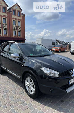 Внедорожник / Кроссовер Nissan Qashqai 2011 в Тернополе