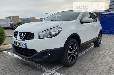 Позашляховик / Кросовер Nissan Qashqai 2013 в Львові