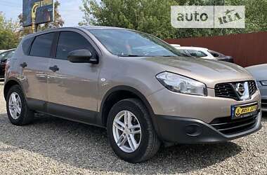 Позашляховик / Кросовер Nissan Qashqai 2010 в Коломиї