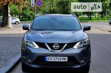 Внедорожник / Кроссовер Nissan Qashqai 2014 в Харькове