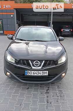 Внедорожник / Кроссовер Nissan Qashqai 2012 в Тернополе