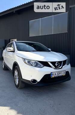 Позашляховик / Кросовер Nissan Qashqai 2014 в Києві