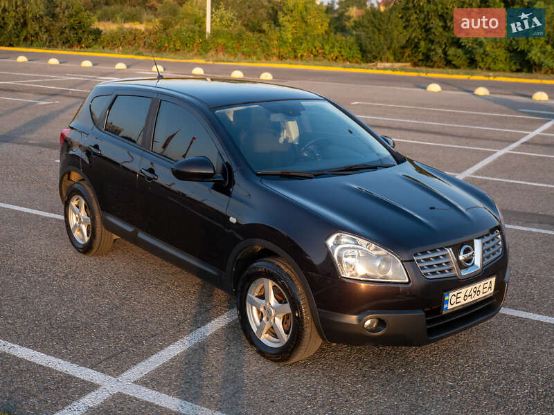 Внедорожник / Кроссовер Nissan Qashqai 2009 в Черновцах