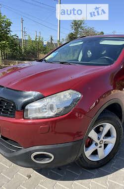 Позашляховик / Кросовер Nissan Qashqai 2010 в Могилів-Подільському