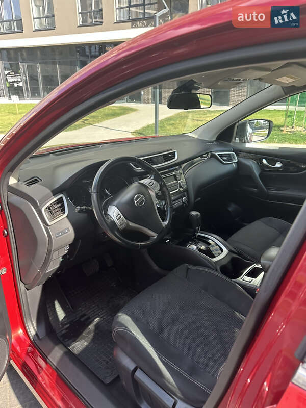 Внедорожник / Кроссовер Nissan Qashqai 2017 в Львове