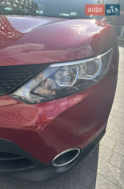 Внедорожник / Кроссовер Nissan Qashqai 2017 в 