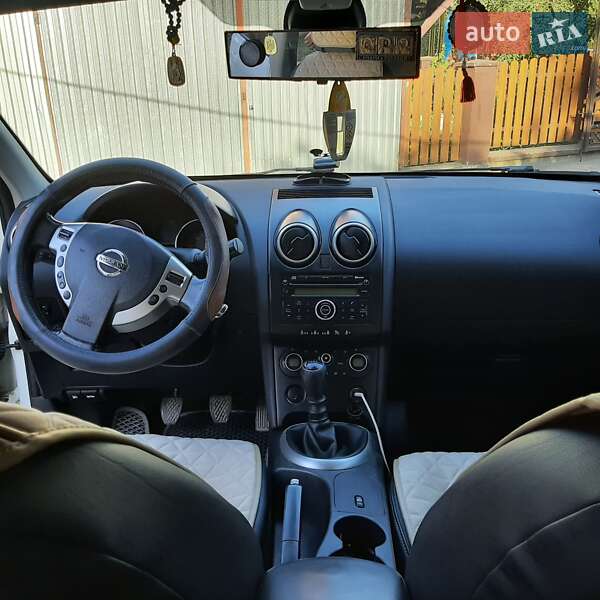 Внедорожник / Кроссовер Nissan Qashqai 2009 в Монастыриске