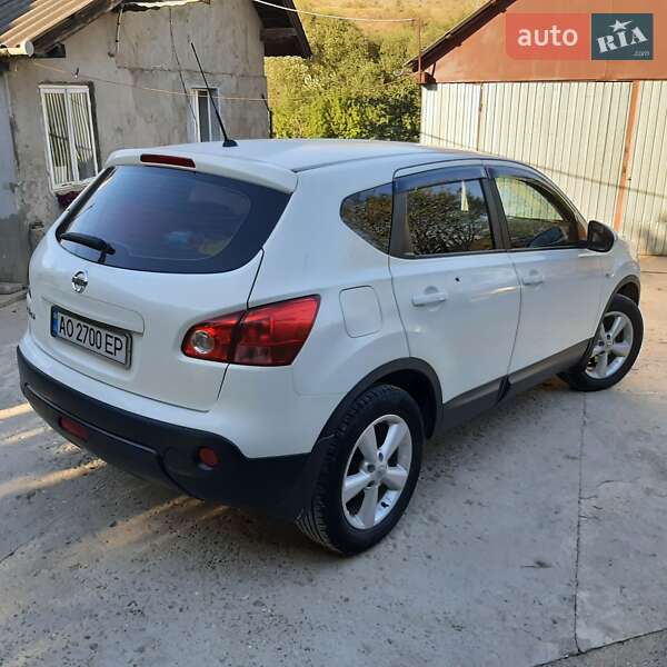 Внедорожник / Кроссовер Nissan Qashqai 2009 в Монастыриске