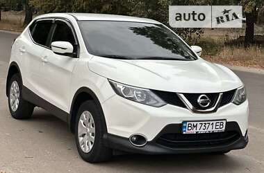 Внедорожник / Кроссовер Nissan Qashqai 2016 в Сумах