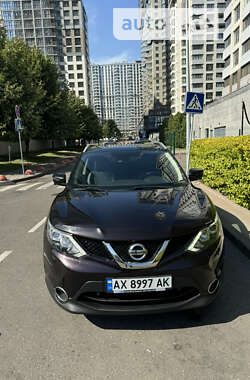 Внедорожник / Кроссовер Nissan Qashqai 2016 в Киеве