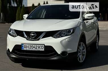 Внедорожник / Кроссовер Nissan Qashqai 2015 в Днепре