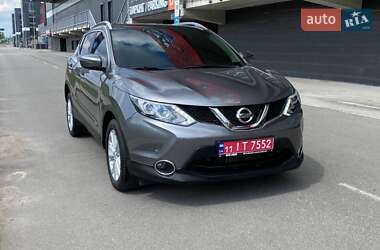 Позашляховик / Кросовер Nissan Qashqai 2015 в Києві