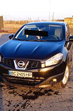 Позашляховик / Кросовер Nissan Qashqai 2011 в Буську