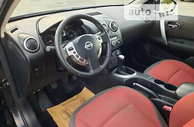 Внедорожник / Кроссовер Nissan Qashqai 2009 в Полтаве