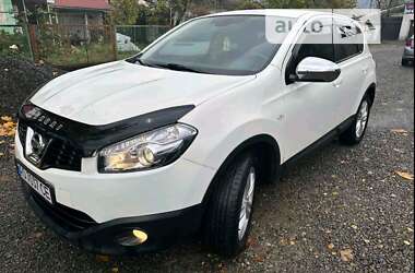 Позашляховик / Кросовер Nissan Qashqai 2011 в Ужгороді