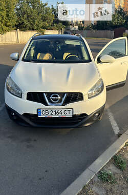 Внедорожник / Кроссовер Nissan Qashqai 2011 в Нежине