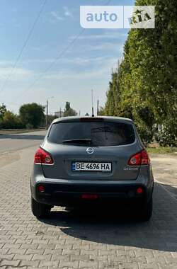 Позашляховик / Кросовер Nissan Qashqai 2008 в Миколаєві