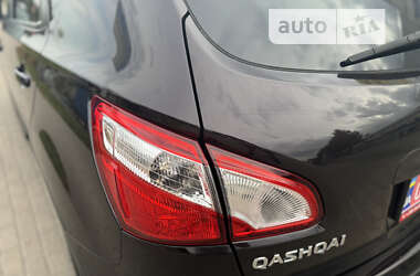 Внедорожник / Кроссовер Nissan Qashqai 2011 в Ровно