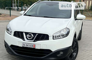 Внедорожник / Кроссовер Nissan Qashqai 2011 в Житомире