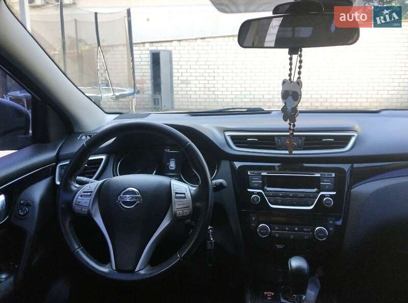 Позашляховик / Кросовер Nissan Qashqai 2015 в Харкові