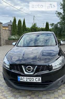 Позашляховик / Кросовер Nissan Qashqai 2011 в Луцьку