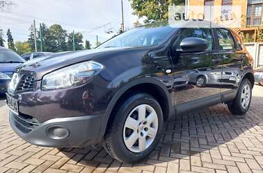 Позашляховик / Кросовер Nissan Qashqai 2012 в Сумах