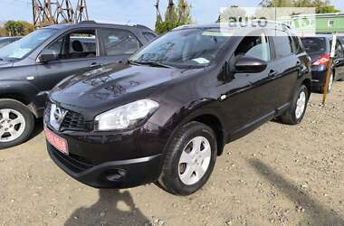 Позашляховик / Кросовер Nissan Qashqai 2011 в Луцьку