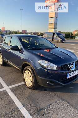 Внедорожник / Кроссовер Nissan Qashqai 2010 в Луцке