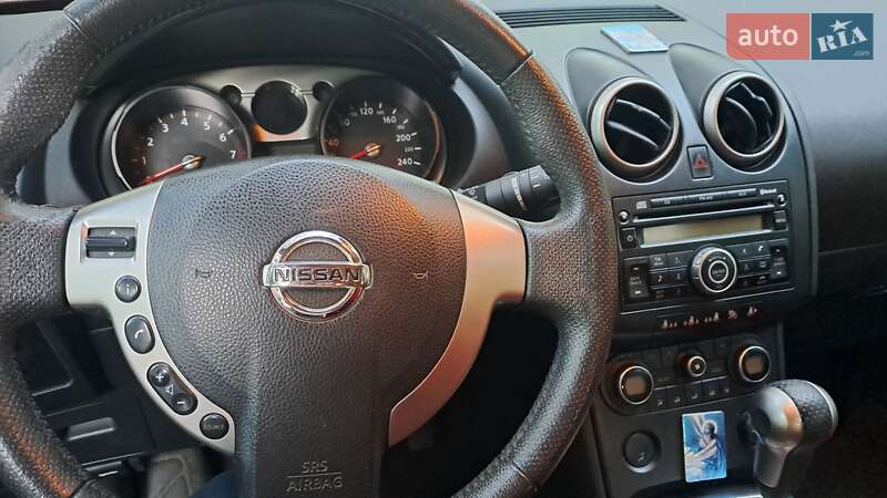 Позашляховик / Кросовер Nissan Qashqai 2008 в Києві