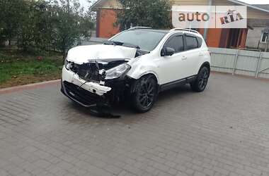 Внедорожник / Кроссовер Nissan Qashqai 2013 в Хмельницком