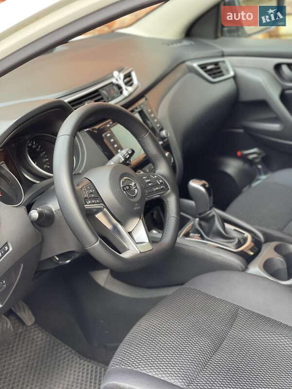 Позашляховик / Кросовер Nissan Qashqai 2019 в Львові фото 6 Позашляховик / Кросовер Nissan Qashqai 2019 в Львові