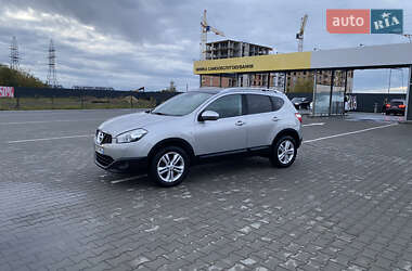 Позашляховик / Кросовер Nissan Qashqai 2013 в Луцьку