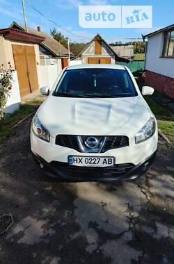 Внедорожник / Кроссовер Nissan Qashqai 2012 в Хмельницком