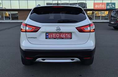 Внедорожник / Кроссовер Nissan Qashqai 2014 в Киеве