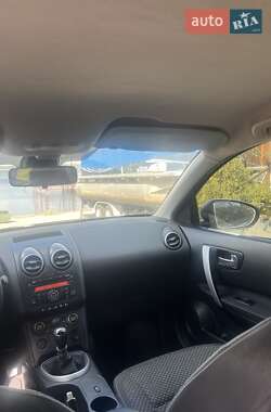 Позашляховик / Кросовер Nissan Qashqai 2008 в 