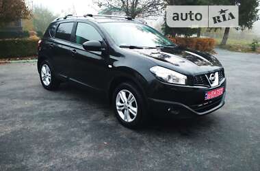 Внедорожник / Кроссовер Nissan Qashqai 2010 в Звягеле