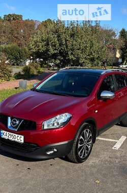 Внедорожник / Кроссовер Nissan Qashqai 2012 в Киеве