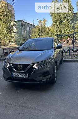 Внедорожник / Кроссовер Nissan Qashqai 2019 в Днепре