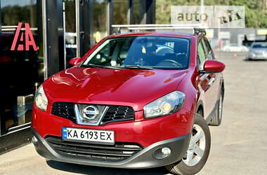 Позашляховик / Кросовер Nissan Qashqai 2013 в Києві