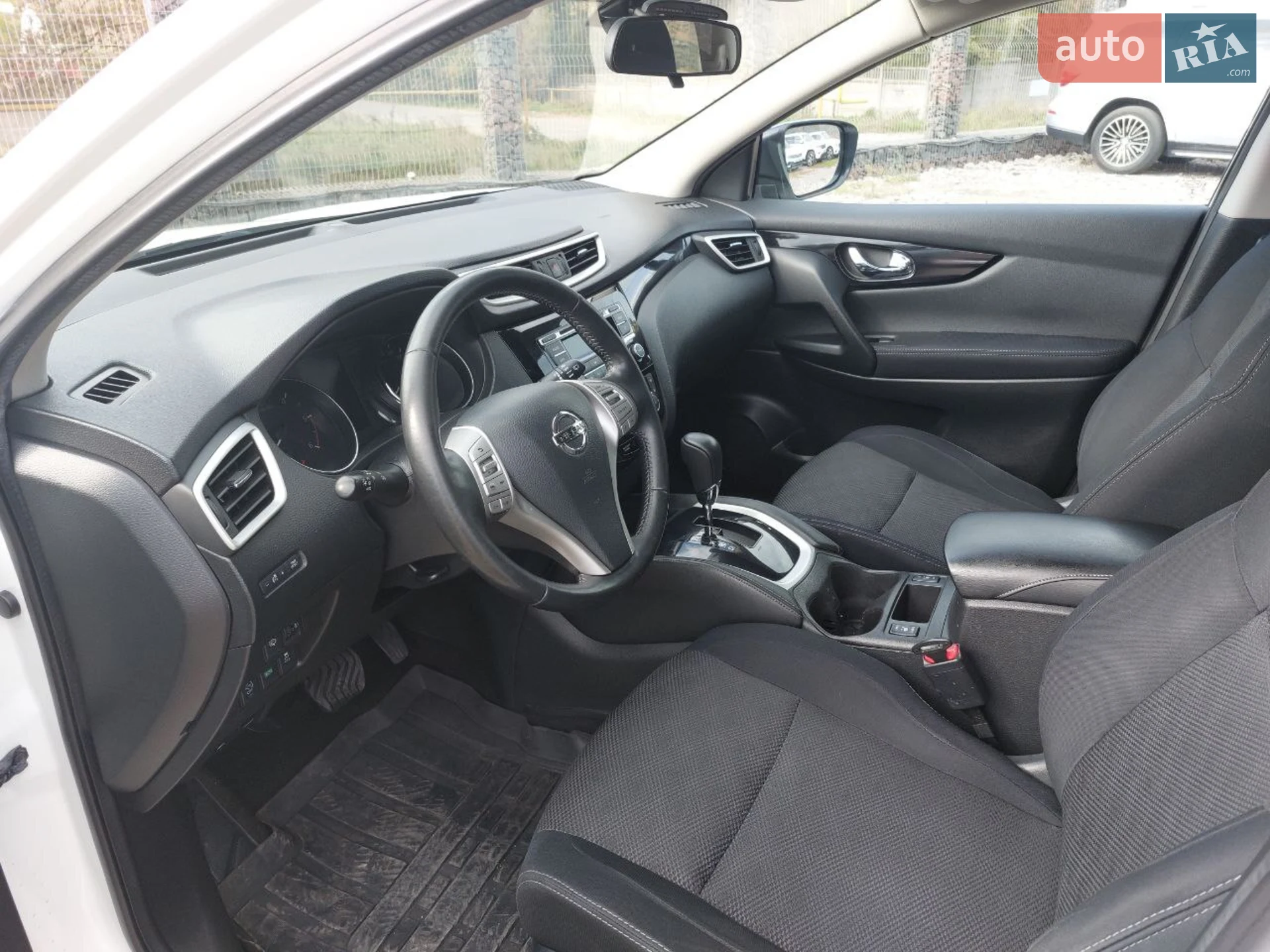 2015 Nissan Qashqai - мініатюра 15