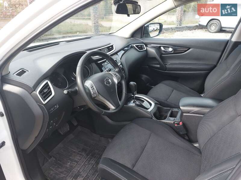 Позашляховик / Кросовер Nissan Qashqai 2015 в Одесі