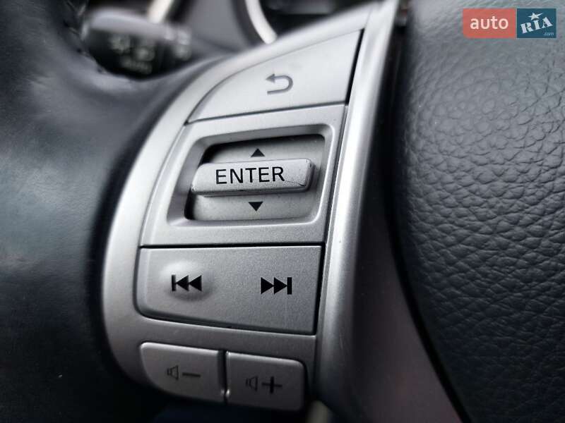 Позашляховик / Кросовер Nissan Qashqai 2015 в Одесі