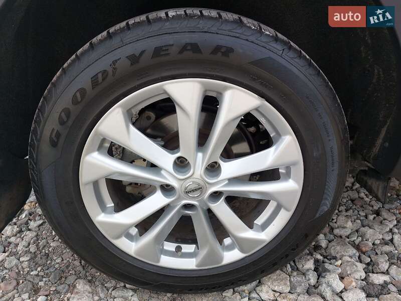 Позашляховик / Кросовер Nissan Qashqai 2015 в Одесі