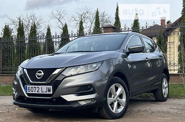 Внедорожник / Кроссовер Nissan Qashqai 2020 в Львове