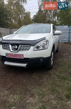 Позашляховик / Кросовер Nissan Qashqai 2009 в Сумах