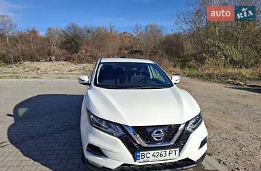 Внедорожник / Кроссовер Nissan Qashqai 2017 в 